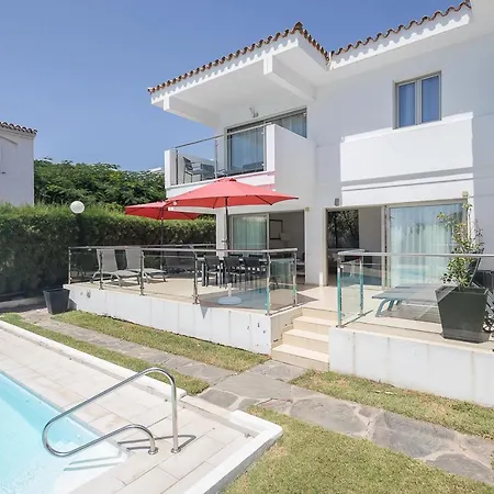 Villa Guestready - Tarantos - Fc