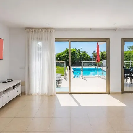 Guestready - Tarantos Sea View And Pool Willa *