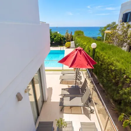 Guestready - Tarantos Sea View And Pool Willa *