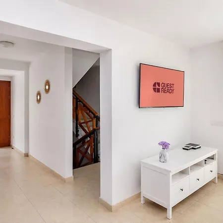 Willa Guestready - Tarantos Sea View And Pool *