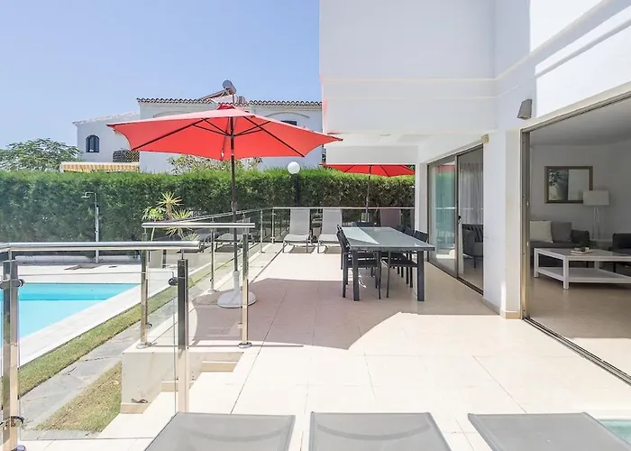 Guestready - Tarantos - Fc Villa *